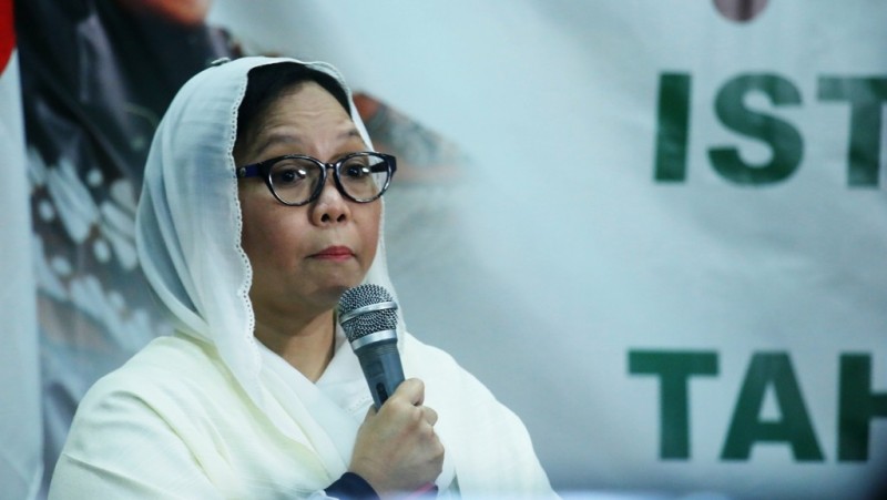 Putri Gus Dur Naik Darah Soal Siswi Dipaksa Berjilbab. Foto: JPNN.com Putri Gus Dur Naik Darah Soal Siswi Dipaksa Berjilbab. Foto: JPNN.com