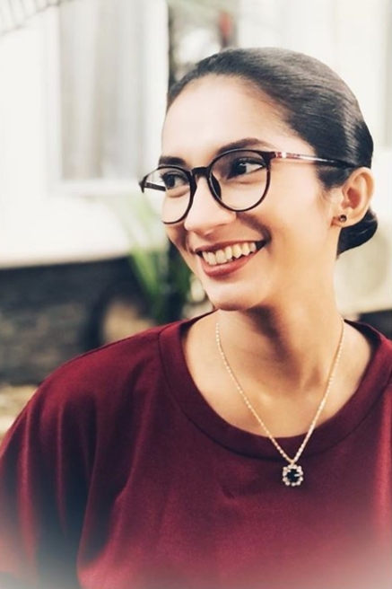 Masih Cantik dan Modis, 3 Artis Ini Awet Muda. Foto: instagram @virayuniar81 Masih Cantik dan Modis, 3 Artis Ini Awet Muda. Foto: instagram @virayuniar81