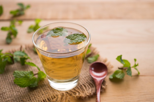 Teh peppermint. Foto: Freepik Teh peppermint. Foto: Freepik