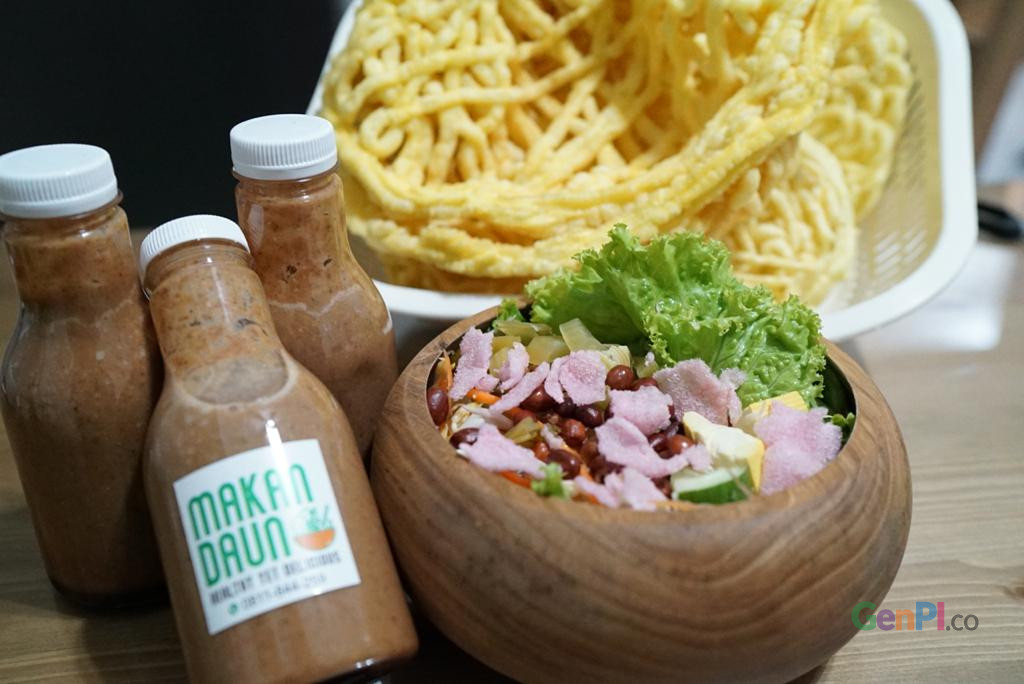 Foto Nikmatnya Perpaduan Rasa Asinan Betawi