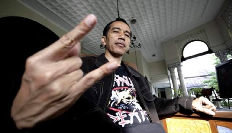 Presiden Jokowi bergaya anak muda millenial. (sumber : google) Presiden Jokowi bergaya anak muda millenial. (sumber : google)