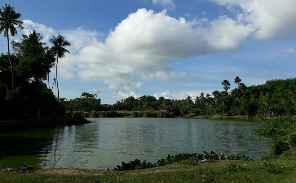 Danau Sibili di Pantoloan yang terasa adem dan hijau. (Foto: RA Azhar) Danau Sibili di Pantoloan yang terasa adem dan hijau. (Foto: RA Azhar)
