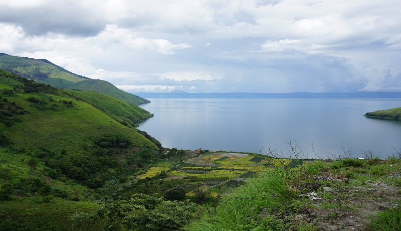 Danau Toba, Sumatera Utara. Danau Toba, Sumatera Utara.