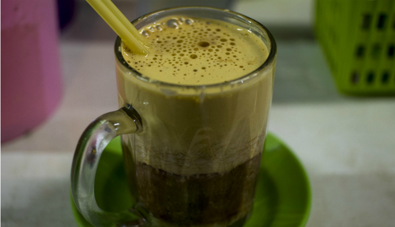 Teh Talua, Minuman Tradisional Khas Sumatera yang Wajib...