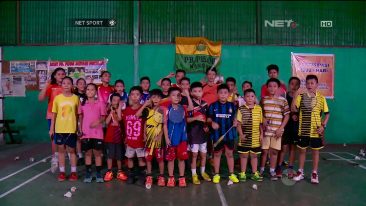 Para pebulutangkis asuhan PB Pisok. (Foto: Youtube) Para pebulutangkis asuhan PB Pisok. (Foto: Youtube)