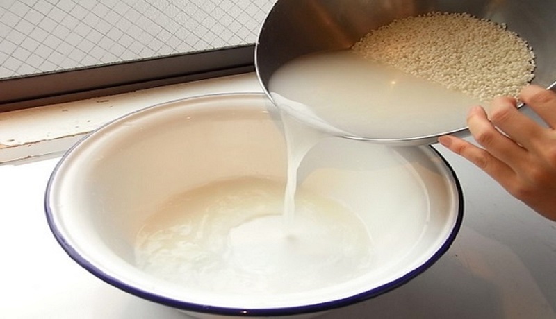 Air cucian beras memiliki menfaat kesehatan. (ist) Air cucian beras memiliki menfaat kesehatan. (ist)