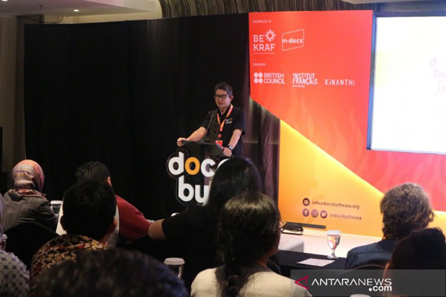 Wakil Kepala Bekraf, Ricky Joseph Pesik, saat membuka acara Docs By The Sea Incubator, di Jimbaran, Badung, Kamis. (Antaranews Bali/Fikri Yusuf/ist) Wakil Kepala Bekraf, Ricky Joseph Pesik, saat membuka acara Docs By The Sea Incubator, di Jimbaran, Badung, Kamis. (Antaranews Bali/Fikri Yusuf/ist)
