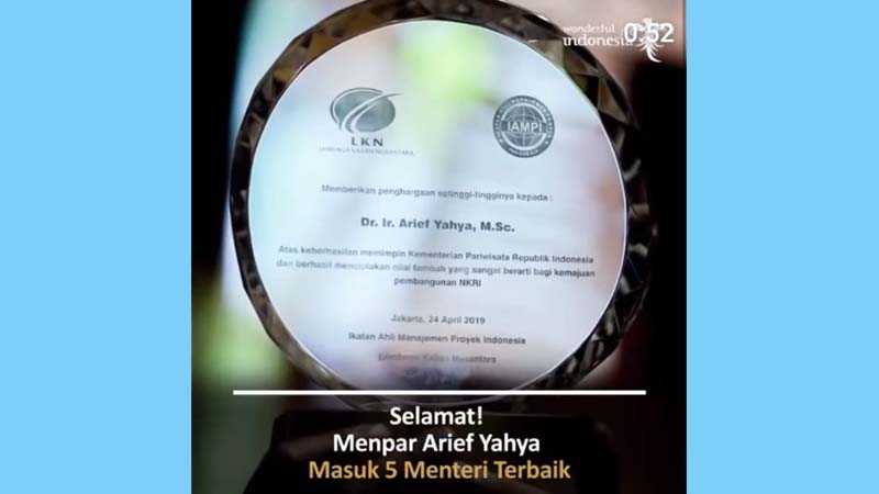 Menpar Arief Yahya dinobatkan sebagai menteri terbaik (foto: Instagram @menpar.ariefyahya) Menpar Arief Yahya dinobatkan sebagai menteri terbaik (foto: Instagram @menpar.ariefyahya)