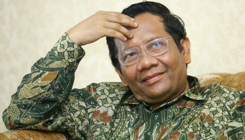 Mahfud MD harus menjelaskan maksud Provinsi Garis Keras lantaran kritik semakin tajam dan deras atas pernyataan itu (Foto : Politik Today) Mahfud MD harus menjelaskan maksud Provinsi Garis Keras lantaran kritik semakin tajam dan deras atas pernyataan itu (Foto : Politik Today)