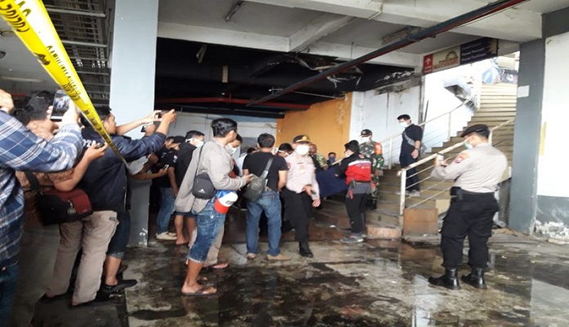 Tempat kejadian perkara kasus mutilasi di Pasar Besar Malang, Jawa Timur. (foto: Malang.id) Tempat kejadian perkara kasus mutilasi di Pasar Besar Malang, Jawa Timur. (foto: Malang.id)