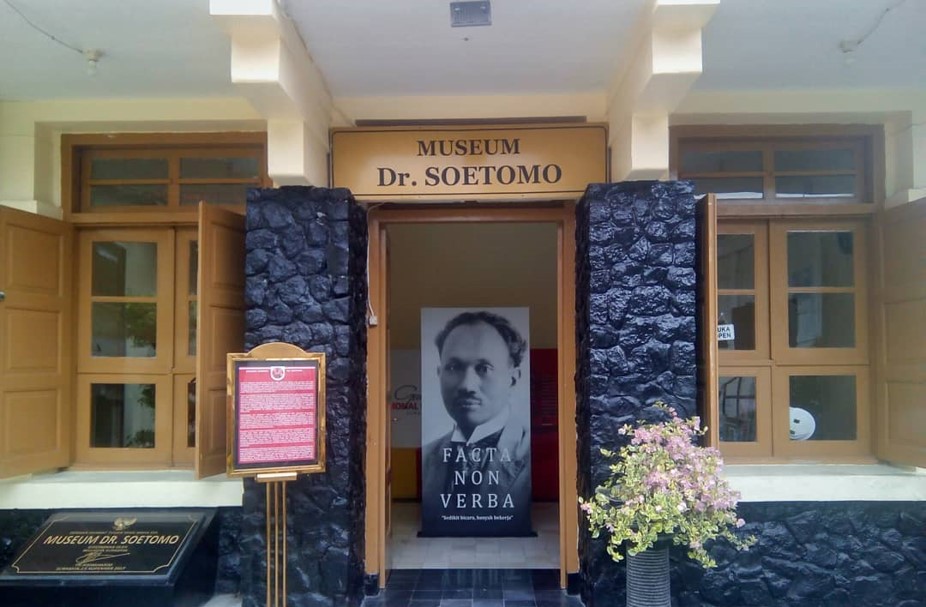 Museum Dr Soetomo di Surabaya menjadi destinasi yang menarik dikunjungi kala Hari Kebangkitan Nasional. (Foto: Sparkling Surabaya) Museum Dr Soetomo di Surabaya menjadi destinasi yang menarik dikunjungi kala Hari Kebangkitan Nasional. (Foto: Sparkling Surabaya)