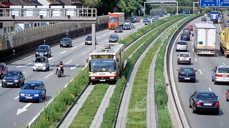 Transportasi O-Bhan di Essen, Jerman Transportasi O-Bhan di Essen, Jerman