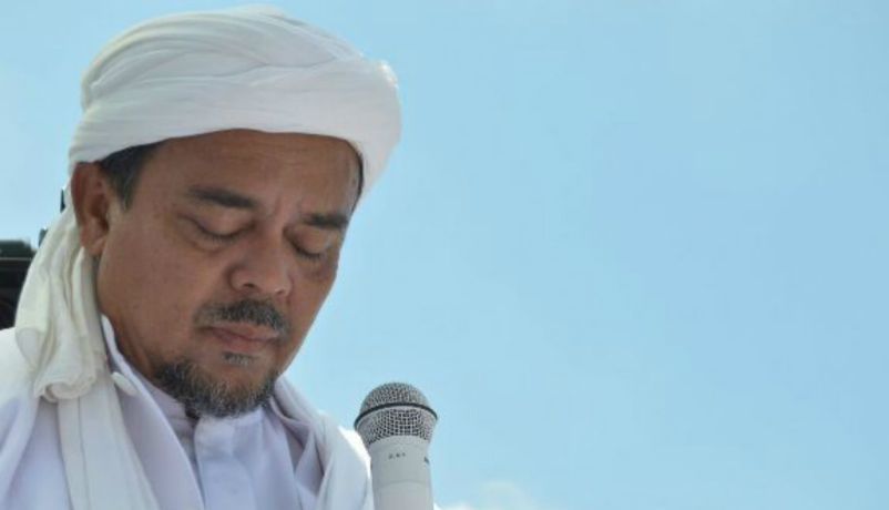 Habib Rizieq tak pulang-pulang, netizen duga kehabisan ongkos (Foto : Istimewa) Habib Rizieq tak pulang-pulang, netizen duga kehabisan ongkos (Foto : Istimewa)