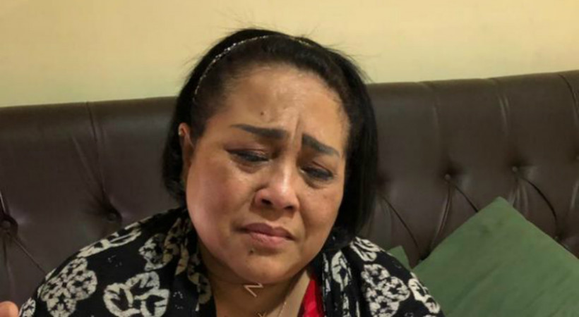 Pihak kepolisian mengemukakan artis komedian Nunung dalam tiga bulan terakhir ini sudah memesan narkotika jenis sabu-sabu sebanyak 10 kali (foto: Istimewa) Pihak kepolisian mengemukakan artis komedian Nunung dalam tiga bulan terakhir ini sudah memesan narkotika jenis sabu-sabu sebanyak 10 kali (foto: Istimewa)