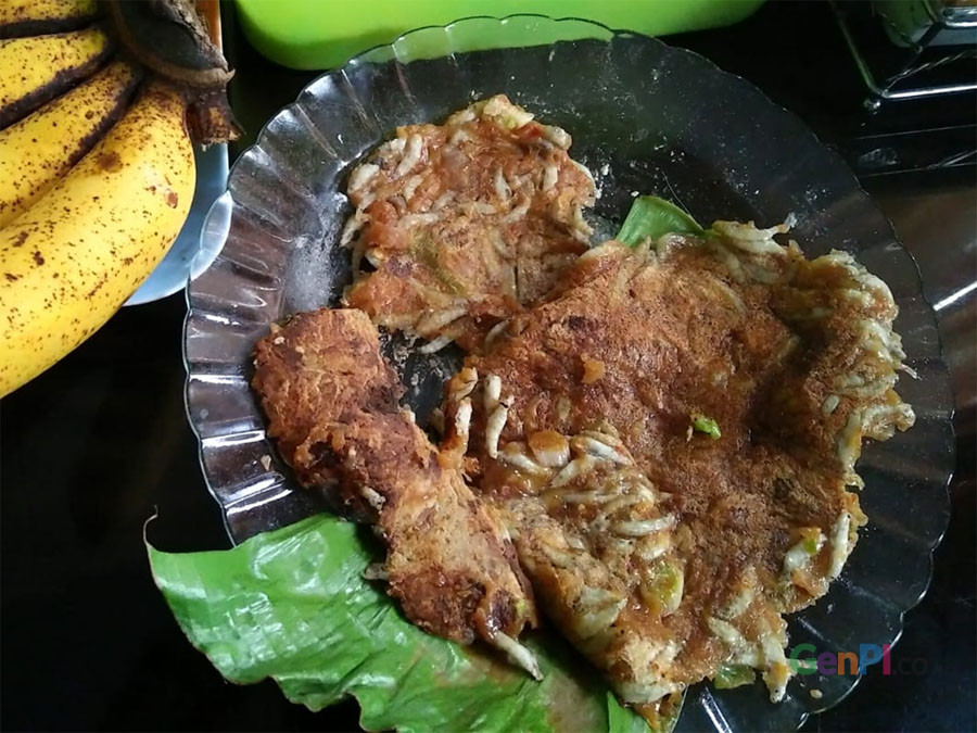 Ilepao, sajian kuliner Gorontalo yang terbuat dari tepung sagu, nike dan bumbu rempah. Ilepao, sajian kuliner Gorontalo yang terbuat dari tepung sagu, nike dan bumbu rempah.