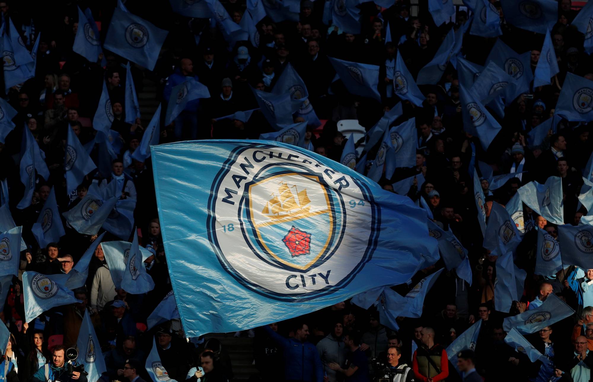 Chelsea digasak habis-habisan usai menelan kekalahan dari Manchester City dengan skor 0-6. (foto: Reuters) Chelsea digasak habis-habisan usai menelan kekalahan dari Manchester City dengan skor 0-6. (foto: Reuters)
