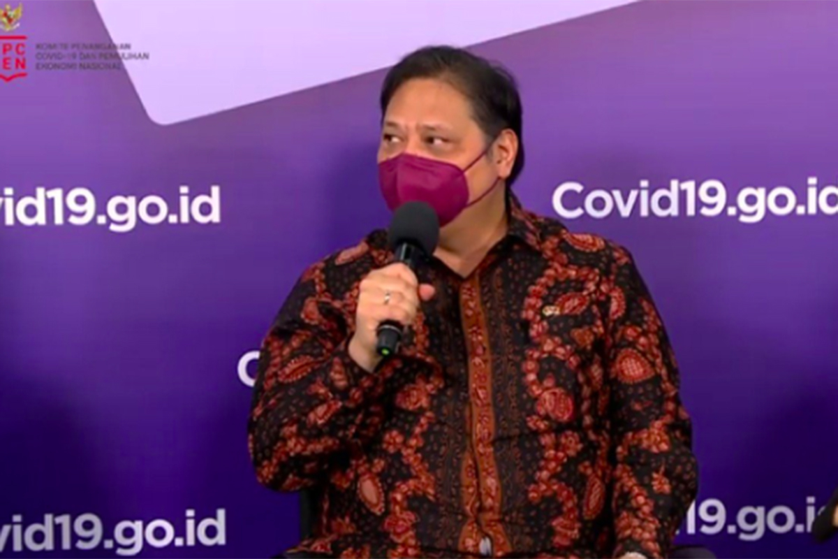 Ketua Komite Penanganan Covid-19 dan Pemulihan Ekonomi Nasional (KCPEN) Airlangga Hartarto. Foto: Screenshot Zoom Ketua Komite Penanganan Covid-19 dan Pemulihan Ekonomi Nasional (KCPEN) Airlangga Hartarto. Foto: Screenshot Zoom