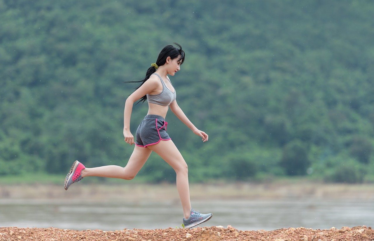 Tubuh ideal merupakan impian setiap orang, namun ada kalanya keinginan tersebut direalisasikan dengan diet ketat yang dapat membahayakan tubuh. (foto: pixabay) Tubuh ideal merupakan impian setiap orang, namun ada kalanya keinginan tersebut direalisasikan dengan diet ketat yang dapat membahayakan tubuh. (foto: pixabay)