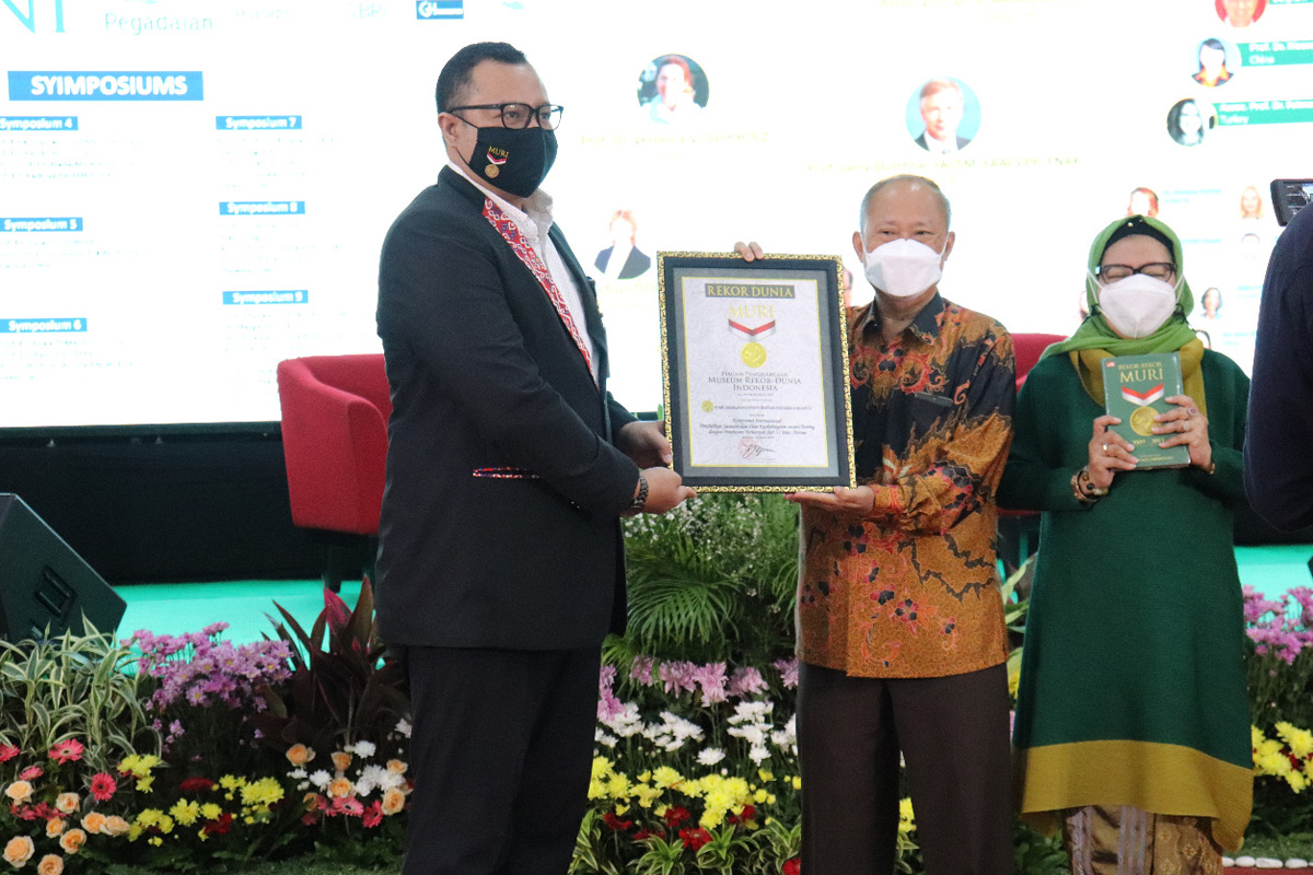 Pascasarjana Universitas Negeri Jakarta (UNJ) menyelenggarakan Virtual International Conference of Physical Education and Sports Science keenam. Foto: UNJ Pascasarjana Universitas Negeri Jakarta (UNJ) menyelenggarakan Virtual International Conference of Physical Education and Sports Science keenam. Foto: UNJ