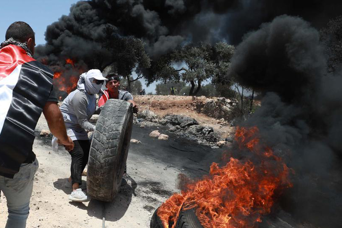 Israel kembali melancarkan serangan kejam terhadap Palestina Foto: trtworld Israel kembali melancarkan serangan kejam terhadap Palestina Foto: trtworld