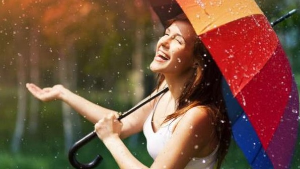 Ilustrasi hujan di luar. (Foto: Shutterstock) Ilustrasi hujan di luar. (Foto: Shutterstock)