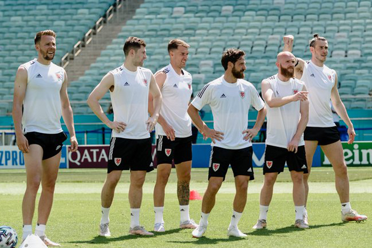 Timnas Wales menjelang menghadapi Swiss pada Piala Eropa 2020. Foto: Twitter/cymru Timnas Wales menjelang menghadapi Swiss pada Piala Eropa 2020. Foto: Twitter/cymru