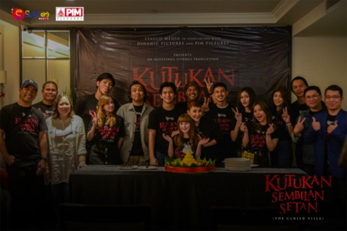 Para pemain dan kru film Kutukan 9 Setan. Foto: Antara Para pemain dan kru film Kutukan 9 Setan. Foto: Antara