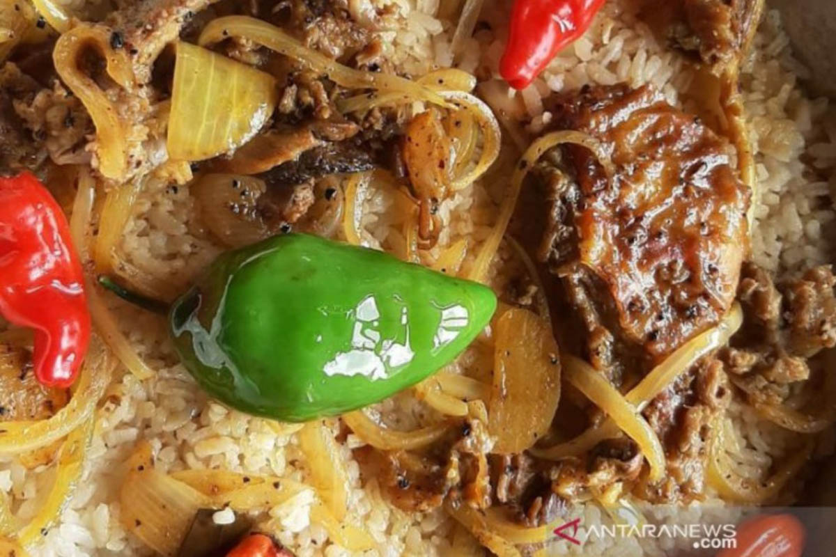 Nasi liwet daging domba. (FOTO: ANTARA/HO-Bonita) Nasi liwet daging domba. (FOTO: ANTARA/HO-Bonita)