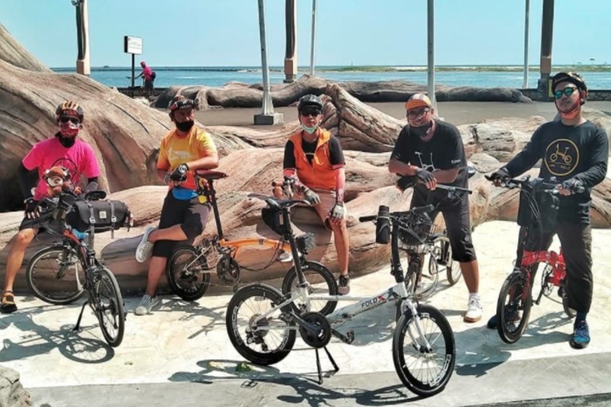Komunitas sepeda lipat (foto: SC IG jakarta sepeda lipat) Komunitas sepeda lipat (foto: SC IG jakarta sepeda lipat)