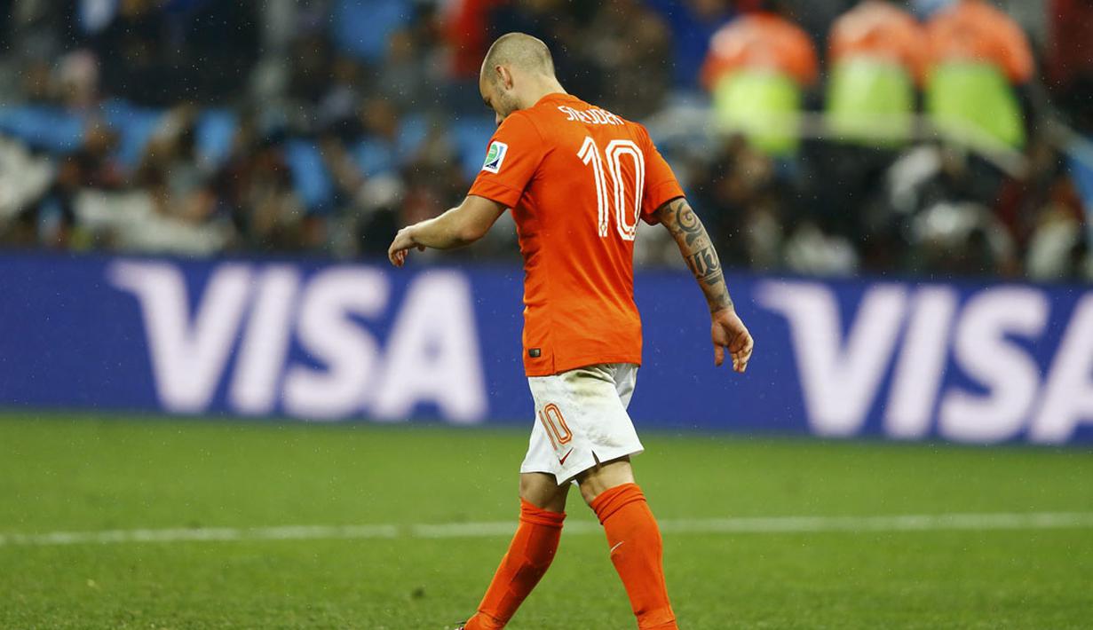 Legenda Belanda, Wesley Sneijder, buka-bukaan dengan mengungkapkan bahwa dirinya merasa terhina melawan Timnas Indonesia. (foto: Reuters/Dominic Ebenbichler) Legenda Belanda, Wesley Sneijder, buka-bukaan dengan mengungkapkan bahwa dirinya merasa terhina melawan Timnas Indonesia. (foto: Reuters/Dominic Ebenbichler)