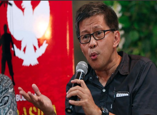 Rocky Gerung (foto: JPNN) Rocky Gerung (foto: JPNN)