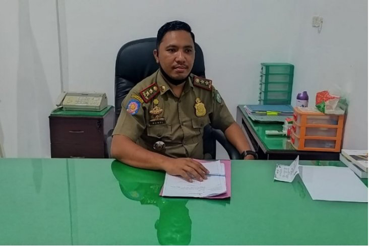 Kepala Satpol PP dan WA Abdya Hamdi. Foto: Antara Kepala Satpol PP dan WA Abdya Hamdi. Foto: Antara