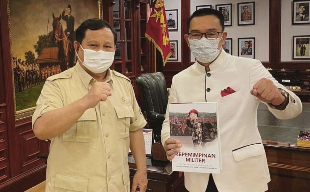 Mendadak Ridwan Kamil Temui Prabowo Subianto Secara Khusus, Wow (Foto: Instagram/ridwankamil) Mendadak Ridwan Kamil Temui Prabowo Subianto Secara Khusus, Wow (Foto: Instagram/ridwankamil)