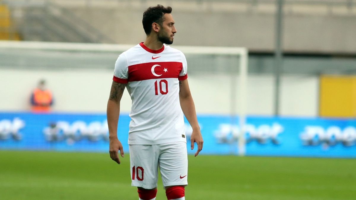 Hakan Calhanoglu, bintang Turki yang didatangkan oleh Inter Milan. (foto: Twitter Euro 2020) Hakan Calhanoglu, bintang Turki yang didatangkan oleh Inter Milan. (foto: Twitter Euro 2020)