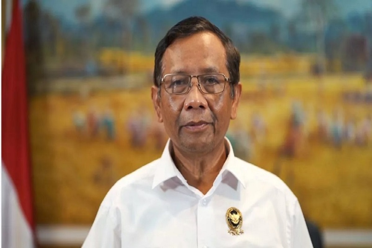 Menteri Koordinator bidang Politik, Hukum dan Keamanan (Menko Polhukam), Mohammad Mahfud MD (foto: Sekertariat Negara) Menteri Koordinator bidang Politik, Hukum dan Keamanan (Menko Polhukam), Mohammad Mahfud MD (foto: Sekertariat Negara)