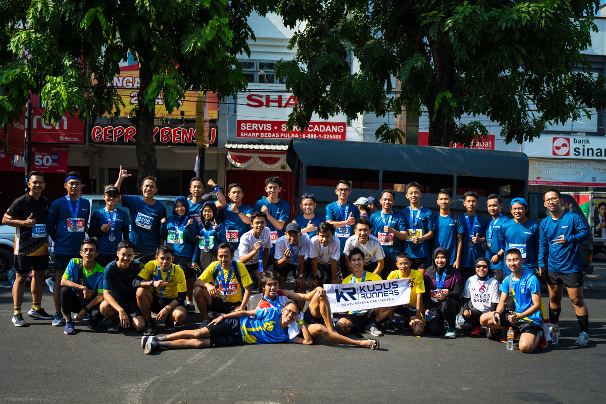 Komunitas lari bermunculan bak jamur setelah perlombaan maraton terus digelar. Salah satunya ialah Kudus Runners. Foto: Kudus Runners Komunitas lari bermunculan bak jamur setelah perlombaan maraton terus digelar. Salah satunya ialah Kudus Runners. Foto: Kudus Runners