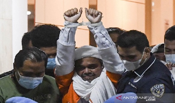 Suara Keras Fahri Hamzah Terkait Habib Rizieq: Sudah Tak Cocok... (Foto: Antara) Suara Keras Fahri Hamzah Terkait Habib Rizieq: Sudah Tak Cocok... (Foto: Antara)