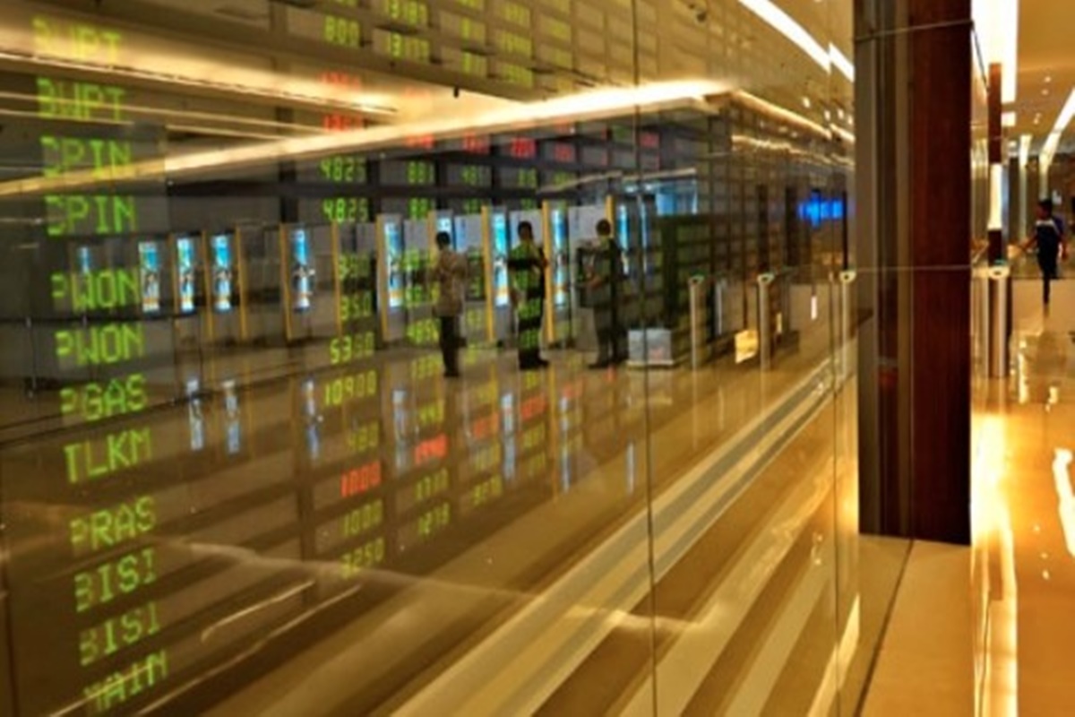 Bursa saham (foto: Antara) Bursa saham (foto: Antara)