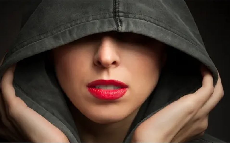 Awas Kena Karma! 3 Zodiak Ini Paling Lihai Berbohong (Foto: Shutterstock) Awas Kena Karma! 3 Zodiak Ini Paling Lihai Berbohong (Foto: Shutterstock)