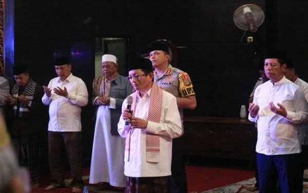 Imam Besar Masjid Istiqlal Nasaruddin Umar sebut kata Allah. Foto: Jpnn Imam Besar Masjid Istiqlal Nasaruddin Umar sebut kata Allah. Foto: Jpnn