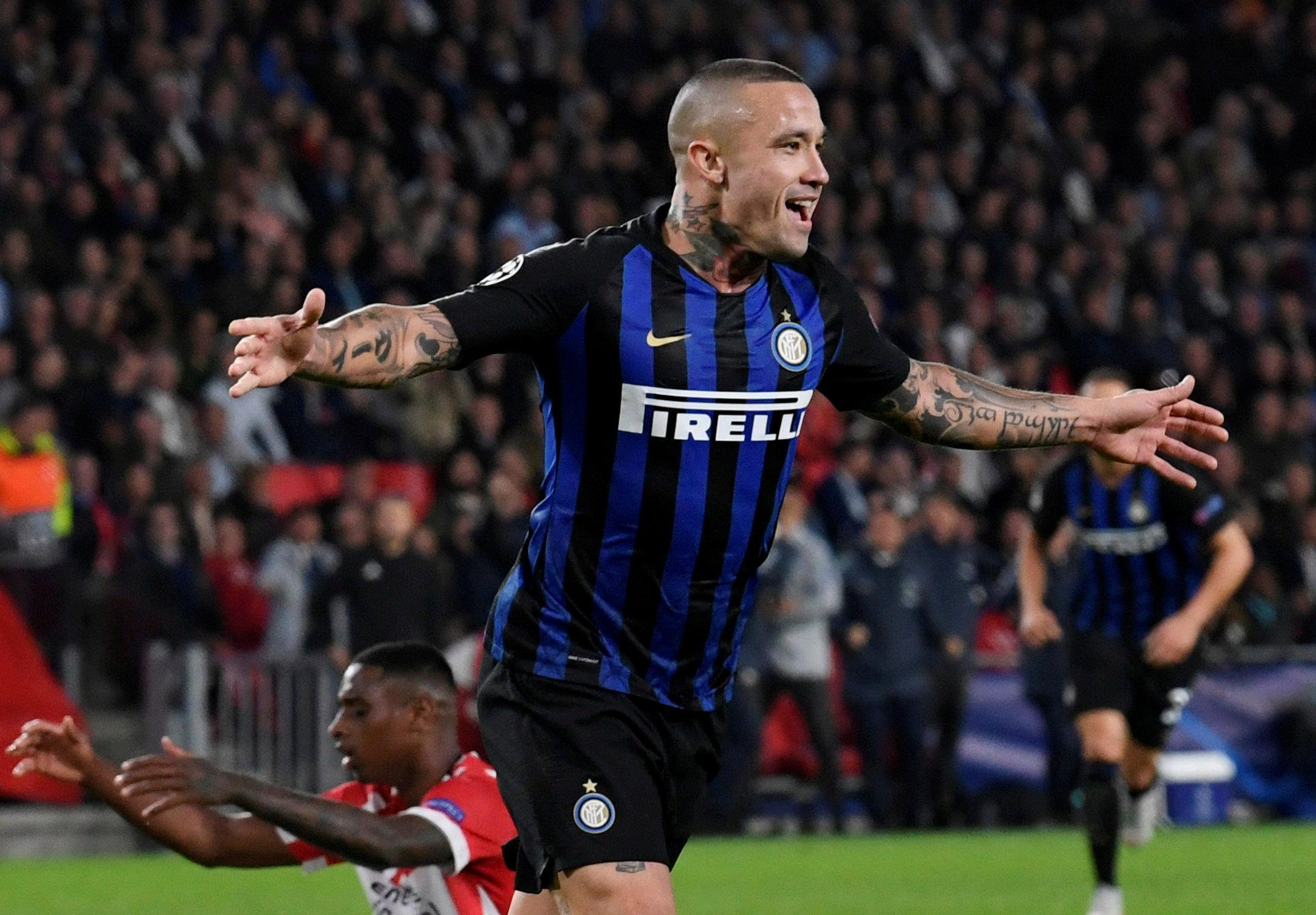 Pemain berdarah batak di Inter Milan, Radjan Nainggolan, akan menjadi alat barter di bursa transfer kali ini. (foto: Reuters) Pemain berdarah batak di Inter Milan, Radjan Nainggolan, akan menjadi alat barter di bursa transfer kali ini. (foto: Reuters)