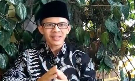 Soal Revisi PP Statuta UI, Pengama Top : Harus Dicabut, foto : Instagram/ujangkomarudin_ Soal Revisi PP Statuta UI, Pengama Top : Harus Dicabut, foto : Instagram/ujangkomarudin_