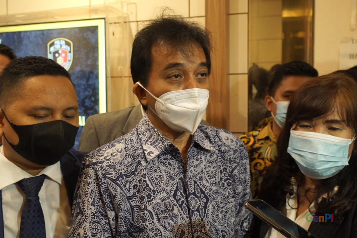 Roy Suryo. Foto: Annisa Nur Jannah/GenPI.co Roy Suryo. Foto: Annisa Nur Jannah/GenPI.co