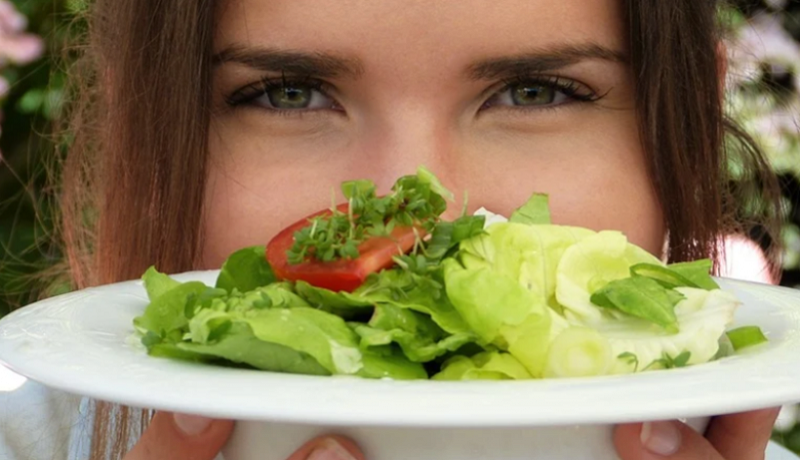 Ilustrasi menjaga pola makan. (Pixabay) Ilustrasi menjaga pola makan. (Pixabay)