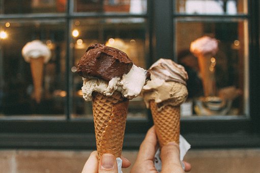 Es krim, salah satu makanan membangkit mood di hari Senin. (Foto: Pixabay) Es krim, salah satu makanan membangkit mood di hari Senin. (Foto: Pixabay)