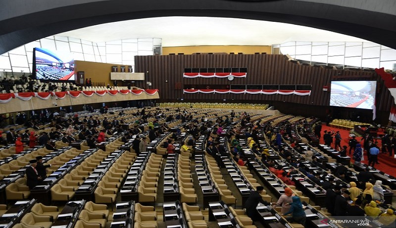 Netizen Berharap Besar Kepada Anggota DPR RI - GenPI.co