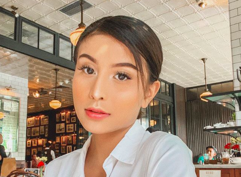Karin Novilda alias Awkarin dituduh memakai konten tanpa izin. (Foto: Instagram/@awkarin) Karin Novilda alias Awkarin dituduh memakai konten tanpa izin. (Foto: Instagram/@awkarin)