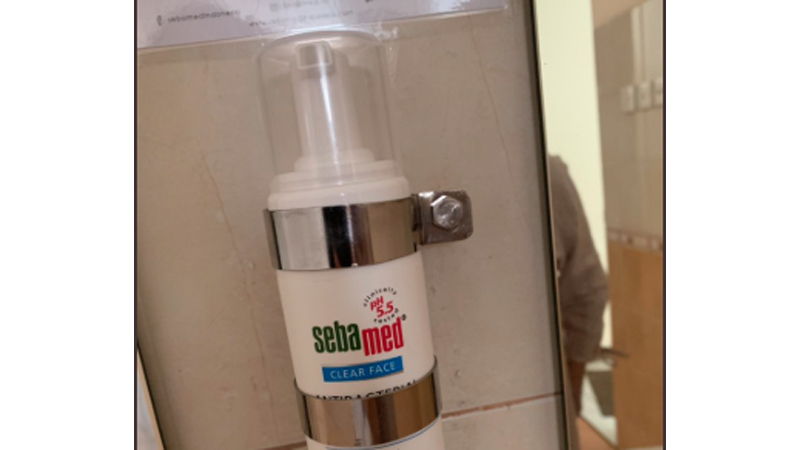 Toilet dilengkapi SEbamed Clean Face yang viral (foto: SC Twitter) Toilet dilengkapi SEbamed Clean Face yang viral (foto: SC Twitter)