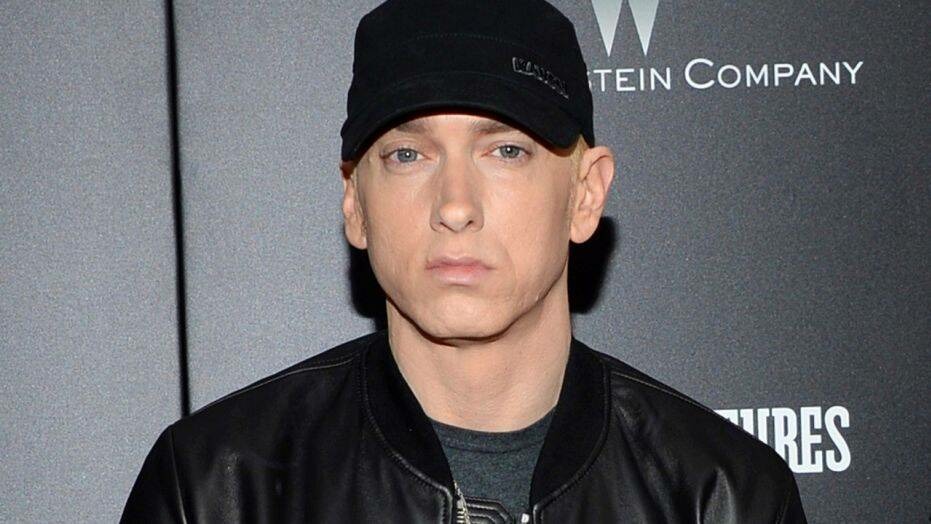 Dituding hina dan ancam Presiden AS Donald Trump, Rapper Eminem didatangi Paspampres (Foto : Fox News) Dituding hina dan ancam Presiden AS Donald Trump, Rapper Eminem didatangi Paspampres (Foto : Fox News)