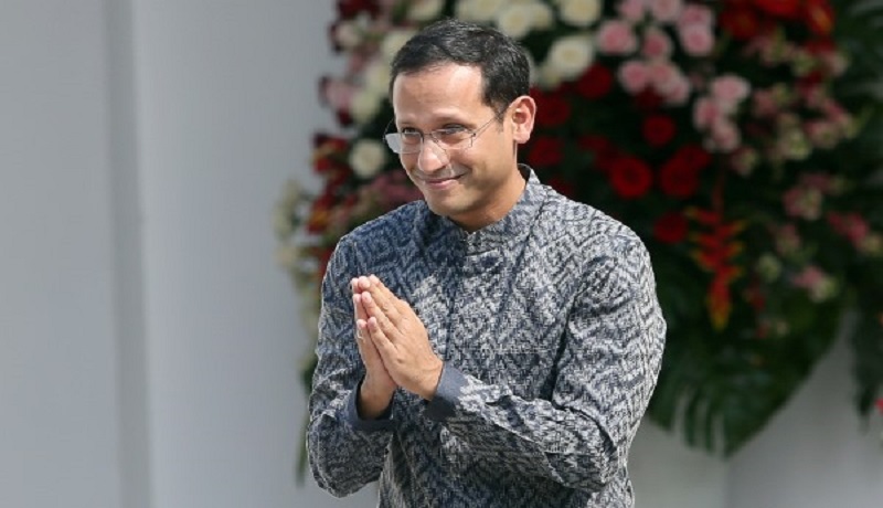Kalian yang ingin merasakan bekerja di bawah kendali Mendikbud Nadiem Makarim bisa mengikuti seleksi CPNS 2019 Kemendikbud. Foto: Fathra/JPNN.Com Kalian yang ingin merasakan bekerja di bawah kendali Mendikbud Nadiem Makarim bisa mengikuti seleksi CPNS 2019 Kemendikbud. Foto: Fathra/JPNN.Com